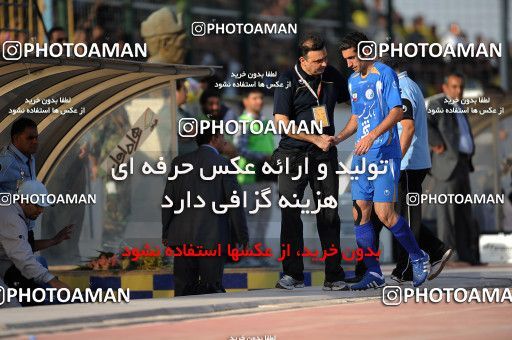 1156794, Abadan, [*parameter:4*], لیگ برتر فوتبال ایران، Persian Gulf Cup، Week 14، First Leg، Sanat Naft Abadan 2 v 0 Esteghlal on 2010/11/04 at Takhti Stadium Abadan
