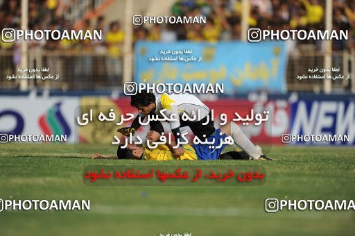 1156689, Abadan, [*parameter:4*], لیگ برتر فوتبال ایران، Persian Gulf Cup، Week 14، First Leg، Sanat Naft Abadan 2 v 0 Esteghlal on 2010/11/04 at Takhti Stadium Abadan