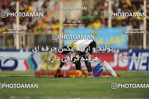 1156785, Abadan, [*parameter:4*], لیگ برتر فوتبال ایران، Persian Gulf Cup، Week 14، First Leg، Sanat Naft Abadan 2 v 0 Esteghlal on 2010/11/04 at Takhti Stadium Abadan