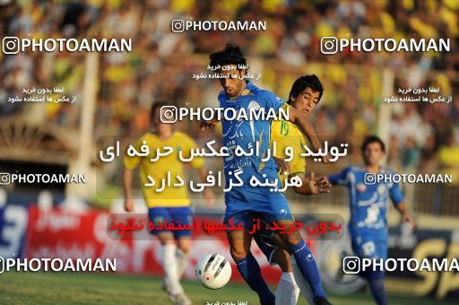 1156894, Abadan, [*parameter:4*], لیگ برتر فوتبال ایران، Persian Gulf Cup، Week 14، First Leg، Sanat Naft Abadan 2 v 0 Esteghlal on 2010/11/04 at Takhti Stadium Abadan