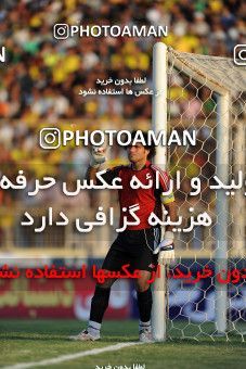 1156876, Abadan, [*parameter:4*], لیگ برتر فوتبال ایران، Persian Gulf Cup، Week 14، First Leg، Sanat Naft Abadan 2 v 0 Esteghlal on 2010/11/04 at Takhti Stadium Abadan
