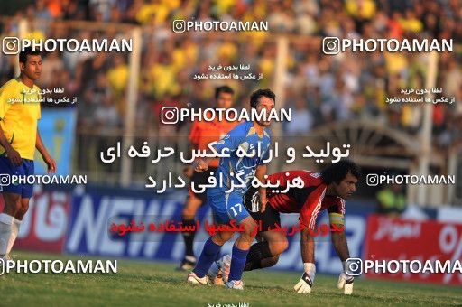 1156875, Abadan, [*parameter:4*], لیگ برتر فوتبال ایران، Persian Gulf Cup، Week 14، First Leg، Sanat Naft Abadan 2 v 0 Esteghlal on 2010/11/04 at Takhti Stadium Abadan