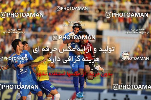 1156693, لیگ برتر فوتبال ایران، Persian Gulf Cup، Week 14، First Leg، 2010/11/04، Abadan، Takhti Stadium Abadan، Sanat Naft Abadan 2 - 0 Esteghlal