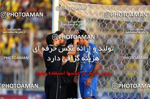 1156872, لیگ برتر فوتبال ایران، Persian Gulf Cup، Week 14، First Leg، 2010/11/04، Abadan، Takhti Stadium Abadan، Sanat Naft Abadan 2 - 0 Esteghlal