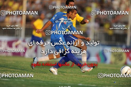 1156867, Abadan, [*parameter:4*], لیگ برتر فوتبال ایران، Persian Gulf Cup، Week 14، First Leg، Sanat Naft Abadan 2 v 0 Esteghlal on 2010/11/04 at Takhti Stadium Abadan