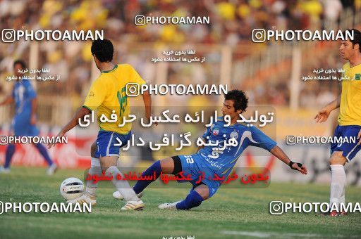 1156733, Abadan, [*parameter:4*], لیگ برتر فوتبال ایران، Persian Gulf Cup، Week 14، First Leg، Sanat Naft Abadan 2 v 0 Esteghlal on 2010/11/04 at Takhti Stadium Abadan