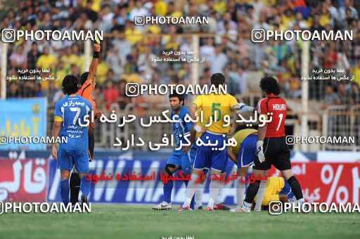 1156756, Abadan, [*parameter:4*], لیگ برتر فوتبال ایران، Persian Gulf Cup، Week 14، First Leg، Sanat Naft Abadan 2 v 0 Esteghlal on 2010/11/04 at Takhti Stadium Abadan