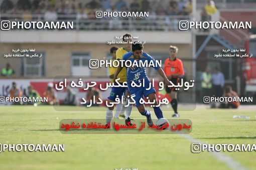 1156660, Abadan, [*parameter:4*], لیگ برتر فوتبال ایران، Persian Gulf Cup، Week 14، First Leg، Sanat Naft Abadan 2 v 0 Esteghlal on 2010/11/04 at Takhti Stadium Abadan