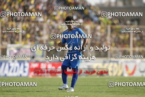 1156558, Abadan, [*parameter:4*], لیگ برتر فوتبال ایران، Persian Gulf Cup، Week 14، First Leg، Sanat Naft Abadan 2 v 0 Esteghlal on 2010/11/04 at Takhti Stadium Abadan