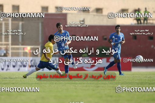 1156638, Abadan, [*parameter:4*], لیگ برتر فوتبال ایران، Persian Gulf Cup، Week 14، First Leg، Sanat Naft Abadan 2 v 0 Esteghlal on 2010/11/04 at Takhti Stadium Abadan
