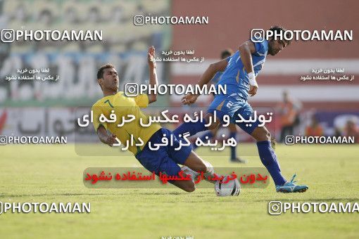 1156551, لیگ برتر فوتبال ایران، Persian Gulf Cup، Week 14، First Leg، 2010/11/04، Abadan، Takhti Stadium Abadan، Sanat Naft Abadan 2 - 0 Esteghlal