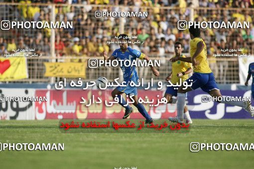 1156612, Abadan, [*parameter:4*], لیگ برتر فوتبال ایران، Persian Gulf Cup، Week 14، First Leg، Sanat Naft Abadan 2 v 0 Esteghlal on 2010/11/04 at Takhti Stadium Abadan