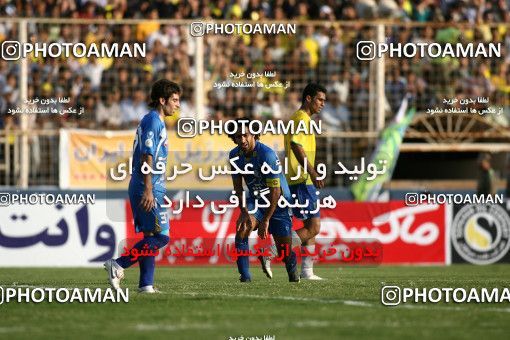 1156552, Abadan, [*parameter:4*], لیگ برتر فوتبال ایران، Persian Gulf Cup، Week 14، First Leg، Sanat Naft Abadan 2 v 0 Esteghlal on 2010/11/04 at Takhti Stadium Abadan