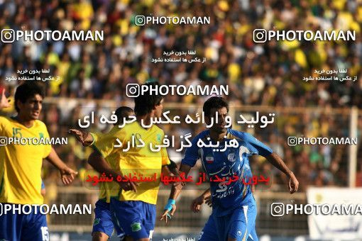 1156603, Abadan, [*parameter:4*], لیگ برتر فوتبال ایران، Persian Gulf Cup، Week 14، First Leg، Sanat Naft Abadan 2 v 0 Esteghlal on 2010/11/04 at Takhti Stadium Abadan