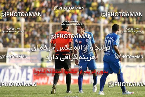 1156618, Abadan, [*parameter:4*], لیگ برتر فوتبال ایران، Persian Gulf Cup، Week 14، First Leg، Sanat Naft Abadan 2 v 0 Esteghlal on 2010/11/04 at Takhti Stadium Abadan