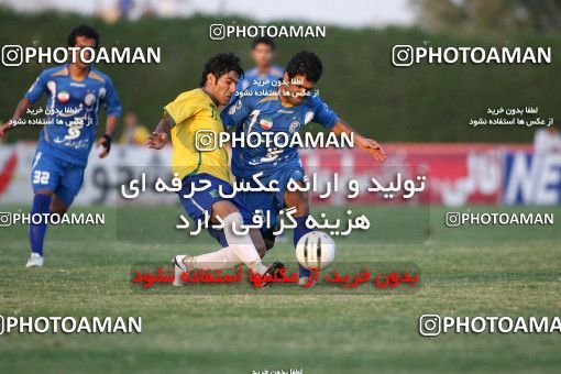 1156543, Abadan, [*parameter:4*], لیگ برتر فوتبال ایران، Persian Gulf Cup، Week 14، First Leg، Sanat Naft Abadan 2 v 0 Esteghlal on 2010/11/04 at Takhti Stadium Abadan