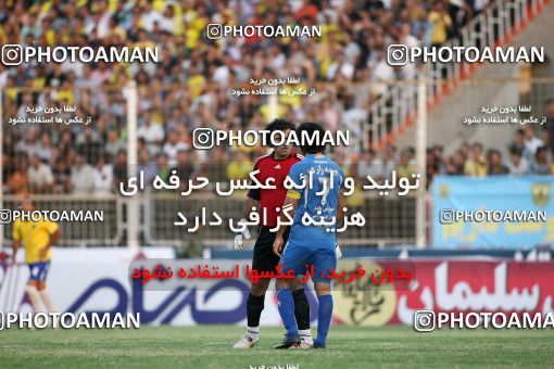 1156590, Abadan, [*parameter:4*], لیگ برتر فوتبال ایران، Persian Gulf Cup، Week 14، First Leg، Sanat Naft Abadan 2 v 0 Esteghlal on 2010/11/04 at Takhti Stadium Abadan