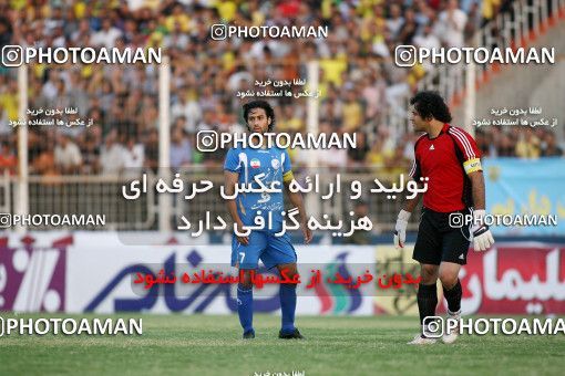 1156636, لیگ برتر فوتبال ایران، Persian Gulf Cup، Week 14، First Leg، 2010/11/04، Abadan، Takhti Stadium Abadan، Sanat Naft Abadan 2 - 0 Esteghlal