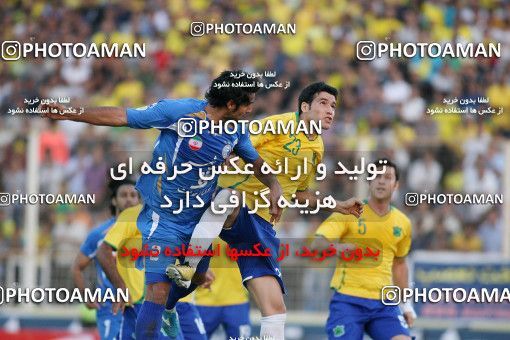 1156640, Abadan, [*parameter:4*], لیگ برتر فوتبال ایران، Persian Gulf Cup، Week 14، First Leg، Sanat Naft Abadan 2 v 0 Esteghlal on 2010/11/04 at Takhti Stadium Abadan