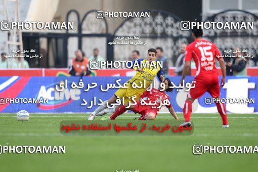 1157082, Tehran, [*parameter:4*], لیگ برتر فوتبال ایران، Persian Gulf Cup، Week 14، First Leg، Persepolis 3 v 1 Naft Tehran on 2010/11/05 at Azadi Stadium