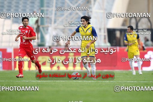 1157066, Tehran, [*parameter:4*], لیگ برتر فوتبال ایران، Persian Gulf Cup، Week 14، First Leg، Persepolis 3 v 1 Naft Tehran on 2010/11/05 at Azadi Stadium