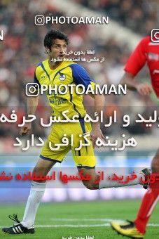 1157198, Tehran, [*parameter:4*], لیگ برتر فوتبال ایران، Persian Gulf Cup، Week 14، First Leg، Persepolis 3 v 1 Naft Tehran on 2010/11/05 at Azadi Stadium