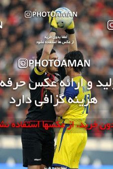 1157224, Tehran, [*parameter:4*], لیگ برتر فوتبال ایران، Persian Gulf Cup، Week 14، First Leg، Persepolis 3 v 1 Naft Tehran on 2010/11/05 at Azadi Stadium