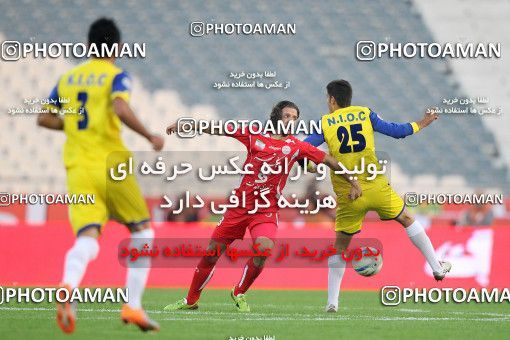 1157332, Tehran, [*parameter:4*], لیگ برتر فوتبال ایران، Persian Gulf Cup، Week 14، First Leg، Persepolis 3 v 1 Naft Tehran on 2010/11/05 at Azadi Stadium