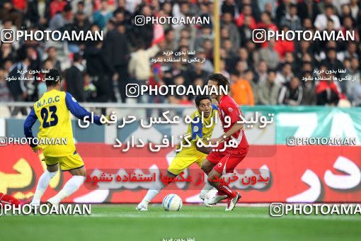 1157067, Tehran, [*parameter:4*], لیگ برتر فوتبال ایران، Persian Gulf Cup، Week 14، First Leg، Persepolis 3 v 1 Naft Tehran on 2010/11/05 at Azadi Stadium