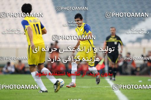 1157016, Tehran, [*parameter:4*], لیگ برتر فوتبال ایران، Persian Gulf Cup، Week 14، First Leg، Persepolis 3 v 1 Naft Tehran on 2010/11/05 at Azadi Stadium