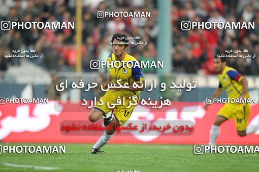 1157236, Tehran, [*parameter:4*], لیگ برتر فوتبال ایران، Persian Gulf Cup، Week 14، First Leg، Persepolis 3 v 1 Naft Tehran on 2010/11/05 at Azadi Stadium
