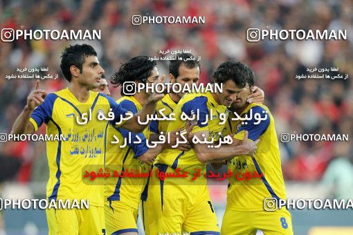 1157142, Tehran, [*parameter:4*], لیگ برتر فوتبال ایران، Persian Gulf Cup، Week 14، First Leg، Persepolis 3 v 1 Naft Tehran on 2010/11/05 at Azadi Stadium