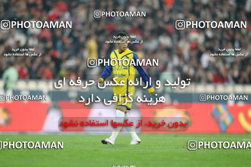 1157282, Tehran, [*parameter:4*], لیگ برتر فوتبال ایران، Persian Gulf Cup، Week 14، First Leg، Persepolis 3 v 1 Naft Tehran on 2010/11/05 at Azadi Stadium