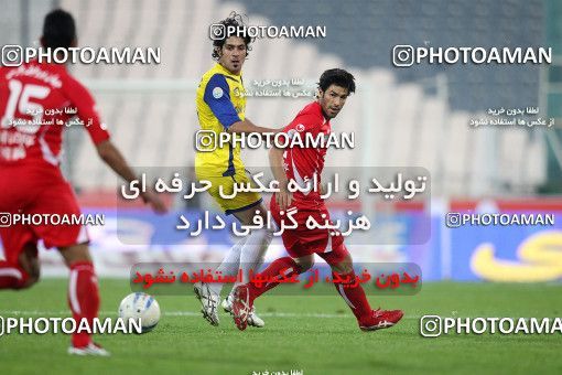 1157013, Tehran, [*parameter:4*], لیگ برتر فوتبال ایران، Persian Gulf Cup، Week 14، First Leg، Persepolis 3 v 1 Naft Tehran on 2010/11/05 at Azadi Stadium