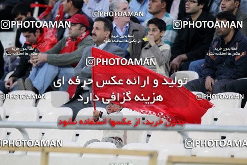 1157255, Tehran, [*parameter:4*], لیگ برتر فوتبال ایران، Persian Gulf Cup، Week 14، First Leg، Persepolis 3 v 1 Naft Tehran on 2010/11/05 at Azadi Stadium