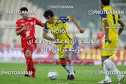 1157324, Tehran, [*parameter:4*], لیگ برتر فوتبال ایران، Persian Gulf Cup، Week 14، First Leg، Persepolis 3 v 1 Naft Tehran on 2010/11/05 at Azadi Stadium
