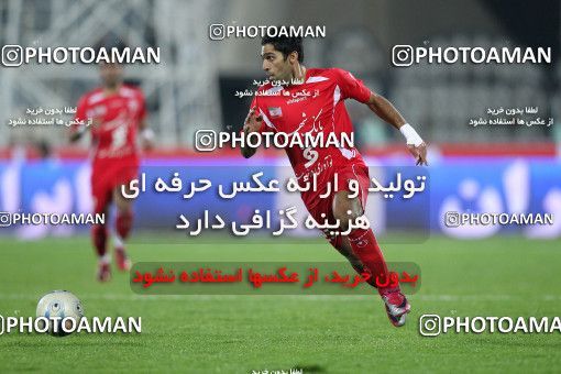 1156985, Tehran, [*parameter:4*], لیگ برتر فوتبال ایران، Persian Gulf Cup، Week 14، First Leg، Persepolis 3 v 1 Naft Tehran on 2010/11/05 at Azadi Stadium