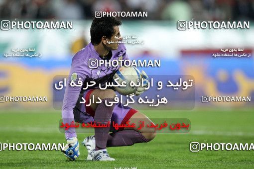 1157045, Tehran, [*parameter:4*], لیگ برتر فوتبال ایران، Persian Gulf Cup، Week 14، First Leg، Persepolis 3 v 1 Naft Tehran on 2010/11/05 at Azadi Stadium
