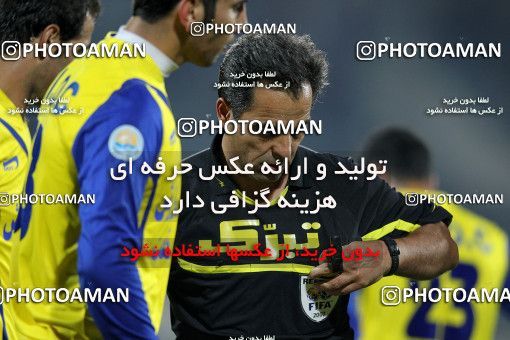 1157058, Tehran, [*parameter:4*], لیگ برتر فوتبال ایران، Persian Gulf Cup، Week 14، First Leg، Persepolis 3 v 1 Naft Tehran on 2010/11/05 at Azadi Stadium