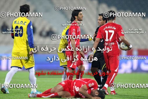 1157073, Tehran, [*parameter:4*], لیگ برتر فوتبال ایران، Persian Gulf Cup، Week 14، First Leg، Persepolis 3 v 1 Naft Tehran on 2010/11/05 at Azadi Stadium