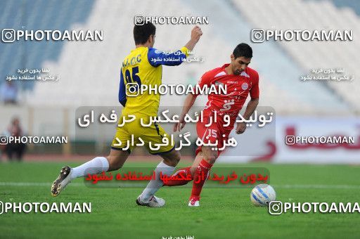 1156475, Tehran, [*parameter:4*], لیگ برتر فوتبال ایران، Persian Gulf Cup، Week 14، First Leg، Persepolis 3 v 1 Naft Tehran on 2010/11/05 at Azadi Stadium