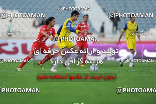 1156455, Tehran, [*parameter:4*], لیگ برتر فوتبال ایران، Persian Gulf Cup، Week 14، First Leg، Persepolis 3 v 1 Naft Tehran on 2010/11/05 at Azadi Stadium