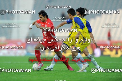 1156478, Tehran, [*parameter:4*], لیگ برتر فوتبال ایران، Persian Gulf Cup، Week 14، First Leg، Persepolis 3 v 1 Naft Tehran on 2010/11/05 at Azadi Stadium