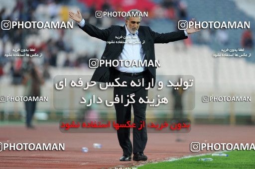 1156446, Tehran, [*parameter:4*], لیگ برتر فوتبال ایران، Persian Gulf Cup، Week 14، First Leg، Persepolis 3 v 1 Naft Tehran on 2010/11/05 at Azadi Stadium