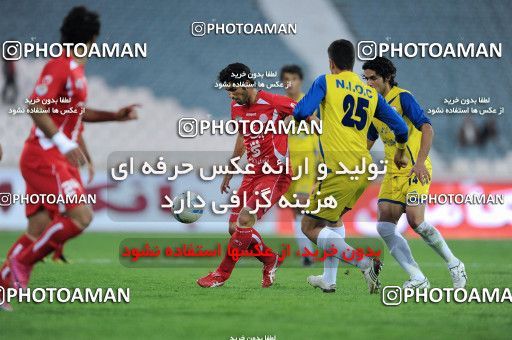 1156486, Tehran, [*parameter:4*], لیگ برتر فوتبال ایران، Persian Gulf Cup، Week 14، First Leg، Persepolis 3 v 1 Naft Tehran on 2010/11/05 at Azadi Stadium