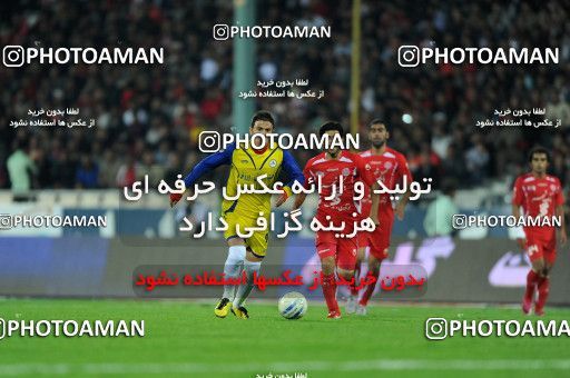 1156479, Tehran, [*parameter:4*], لیگ برتر فوتبال ایران، Persian Gulf Cup، Week 14، First Leg، Persepolis 3 v 1 Naft Tehran on 2010/11/05 at Azadi Stadium