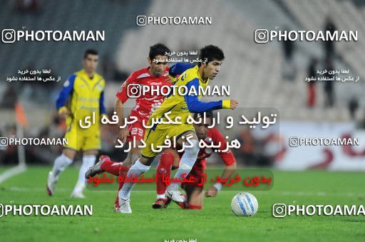1156503, Tehran, [*parameter:4*], لیگ برتر فوتبال ایران، Persian Gulf Cup، Week 14، First Leg، Persepolis 3 v 1 Naft Tehran on 2010/11/05 at Azadi Stadium