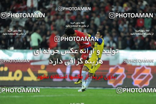 1156516, Tehran, [*parameter:4*], لیگ برتر فوتبال ایران، Persian Gulf Cup، Week 14، First Leg، Persepolis 3 v 1 Naft Tehran on 2010/11/05 at Azadi Stadium