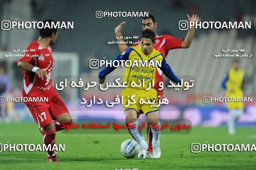 1156539, Tehran, [*parameter:4*], لیگ برتر فوتبال ایران، Persian Gulf Cup، Week 14، First Leg، Persepolis 3 v 1 Naft Tehran on 2010/11/05 at Azadi Stadium