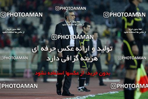 1156406, Tehran, [*parameter:4*], لیگ برتر فوتبال ایران، Persian Gulf Cup، Week 14، First Leg، Persepolis 3 v 1 Naft Tehran on 2010/11/05 at Azadi Stadium